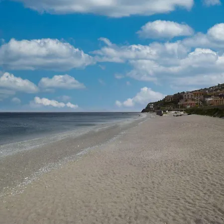 Locazione Turistica Terrazza Del Mare Gioiosa Marea